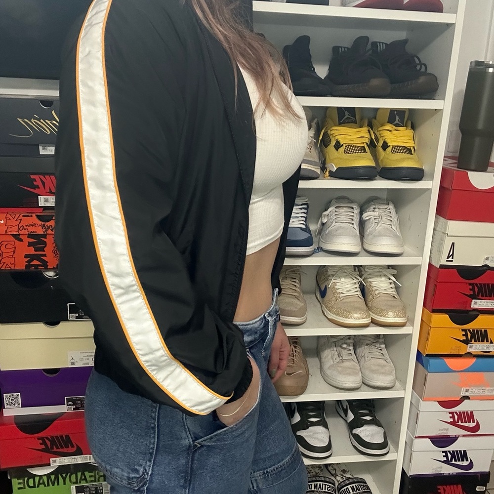 Forever 21 Black Bomber Jacket
